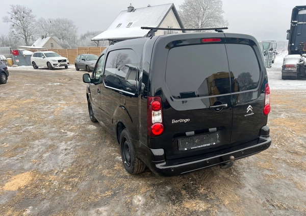 Citroen Berlingo cena 39999 przebieg: 111000, rok produkcji 2016 z Śrem małe 106